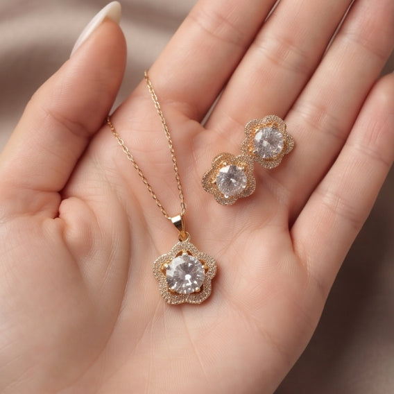 Lumière Pearl Set