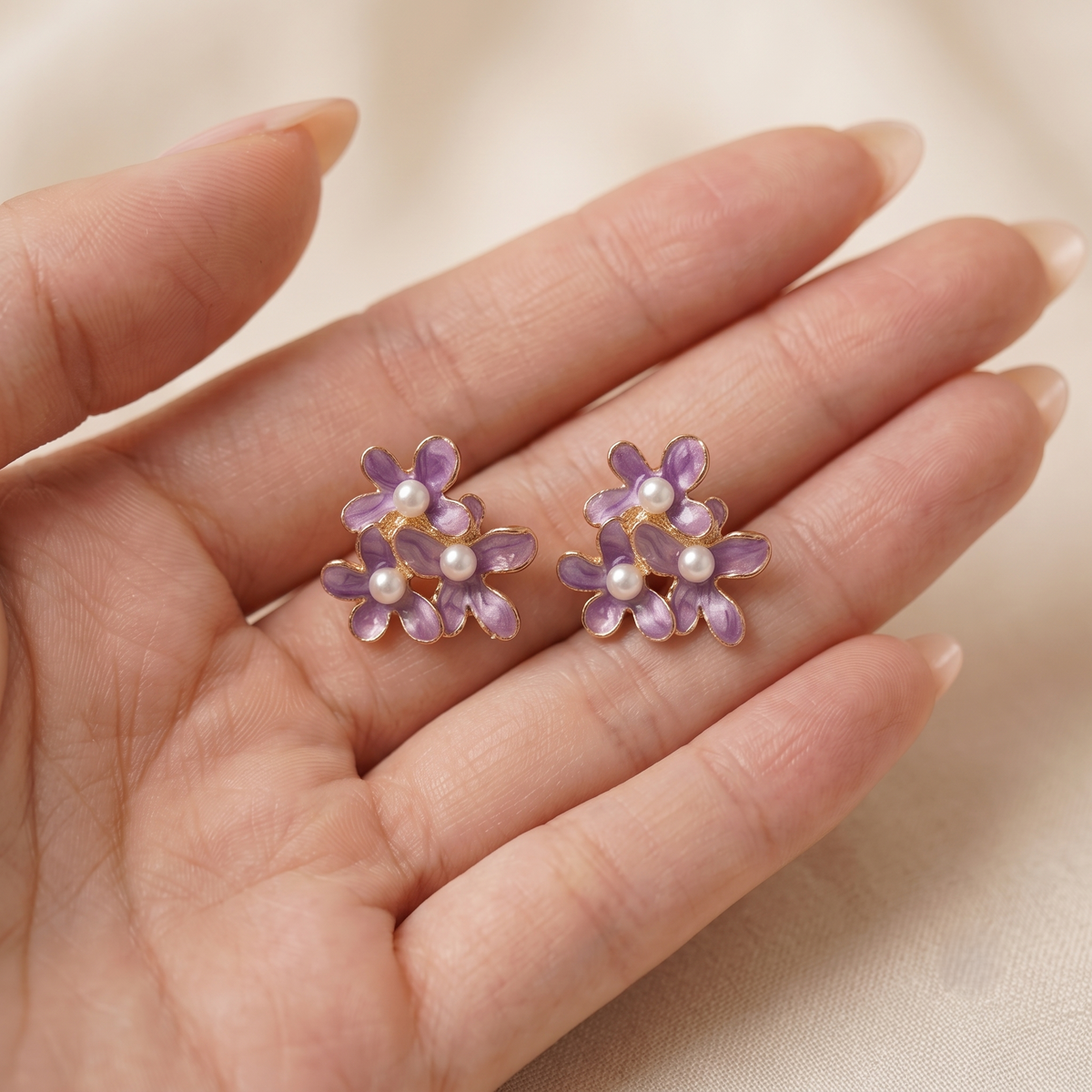 Chiffon Pearl & Petal Clusters